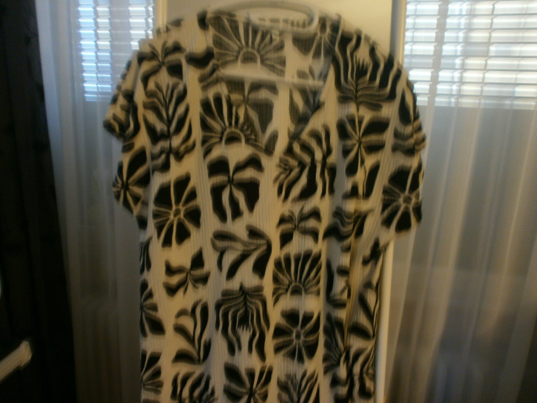 C&A Camicette: Bluse kurzarm schwarz beige Gr. XL – Nuovo (secondo la descrizione) da Pratteln venduto da Sorbet