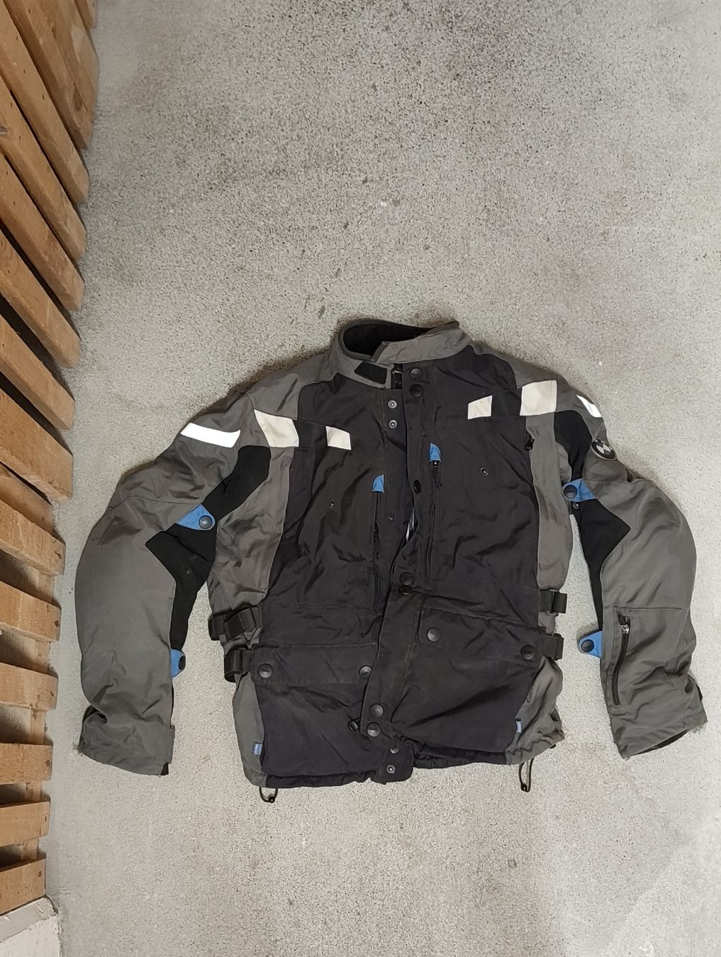 BMW Lotti di vestiti: BMW Motorrad Anzug Hose & Jacke – Usato da Wabern venduto da lo.thi