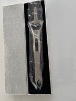 Flaschenöffner mit Feuerzeug neu Originalverpakt