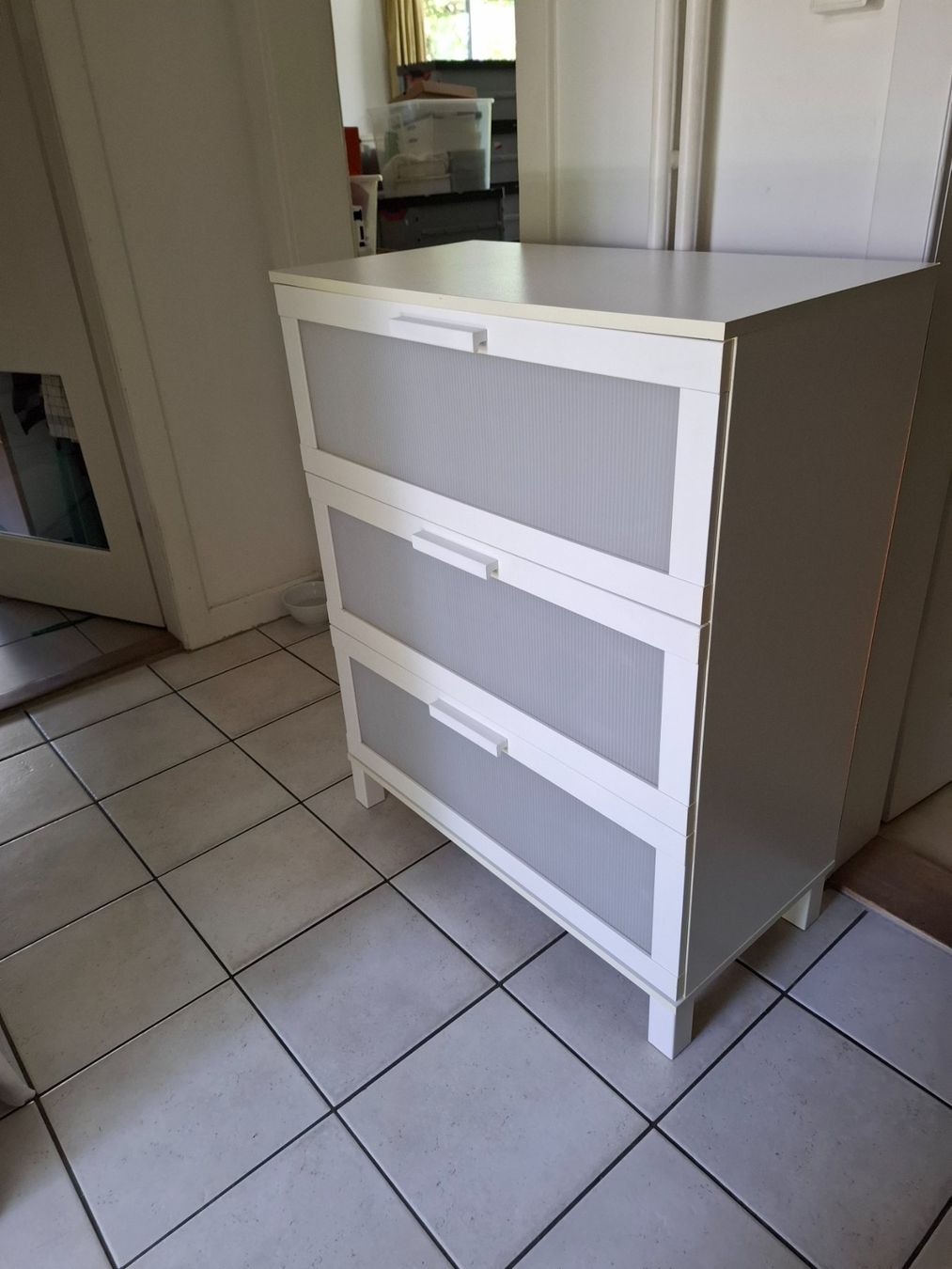 Ikea Cassettiere: Kommode mit 3 Schubladen – Usato da Bülach venduto da Wuxi 2
