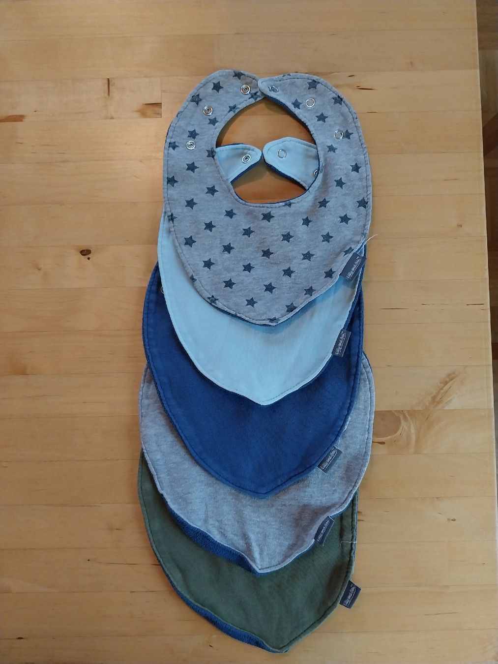 Repas pour bébés: Lätzchen – D'occasion à Oetwil am See par catzwoll