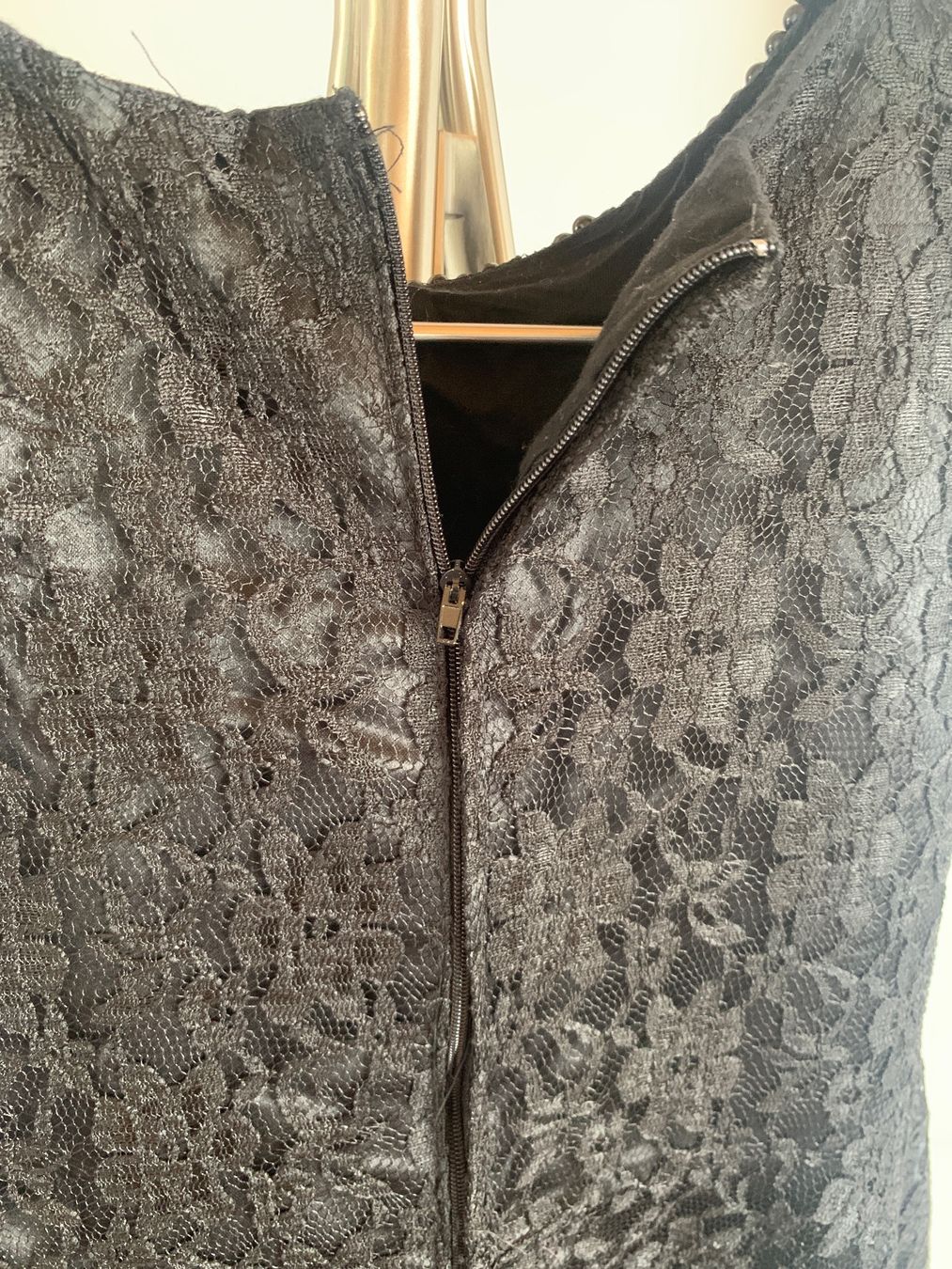 Kleider & Röcke: Festkleid Spitze mit Schleppe, Grösse 146 – Gebraucht aus Bützberg von Alexaborn 4