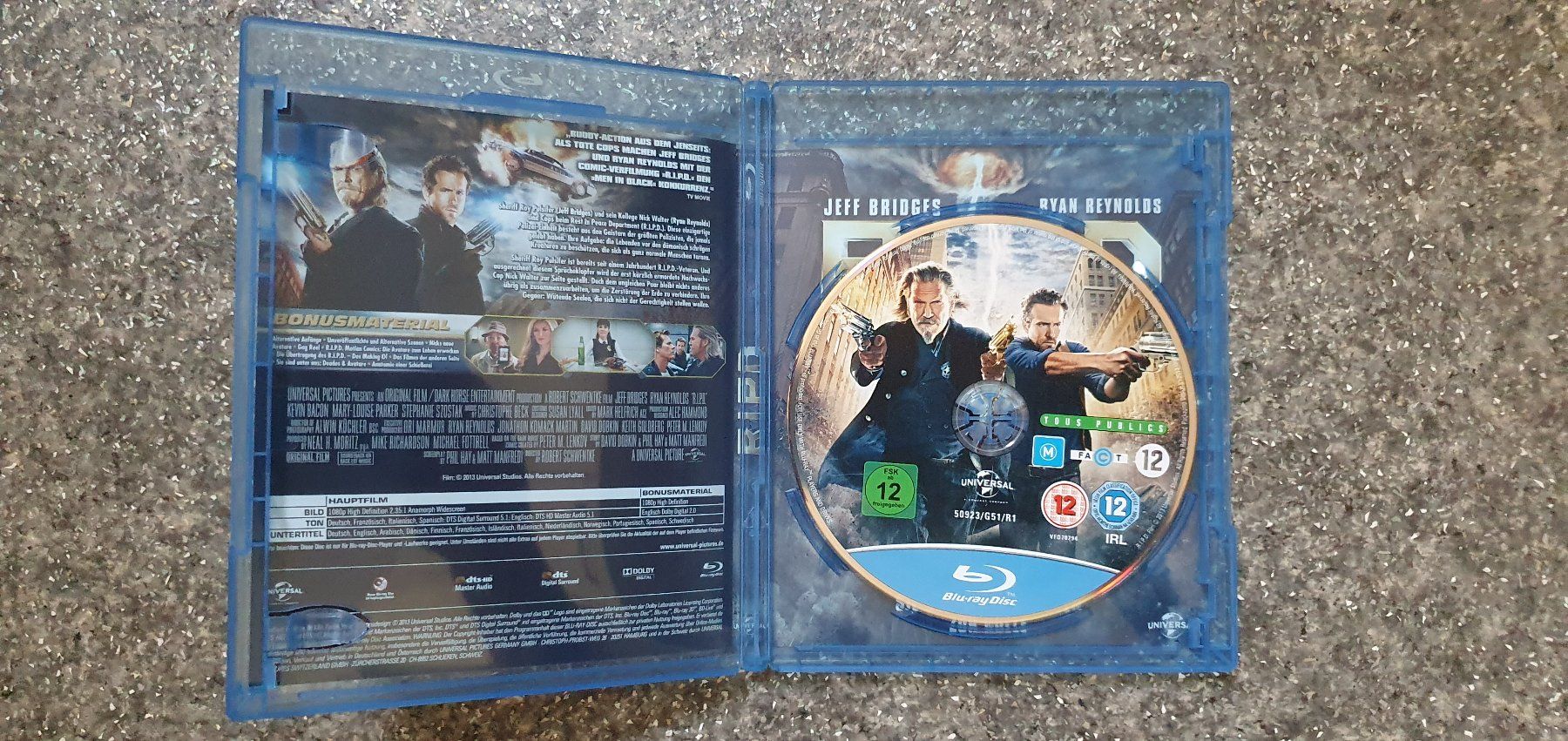 Tutti i DVDs: Blu-ray-Set: R.I.P.D. , Divergent & Star Wars – Usato da Biel/Bienne venduto da IT_KinG 2