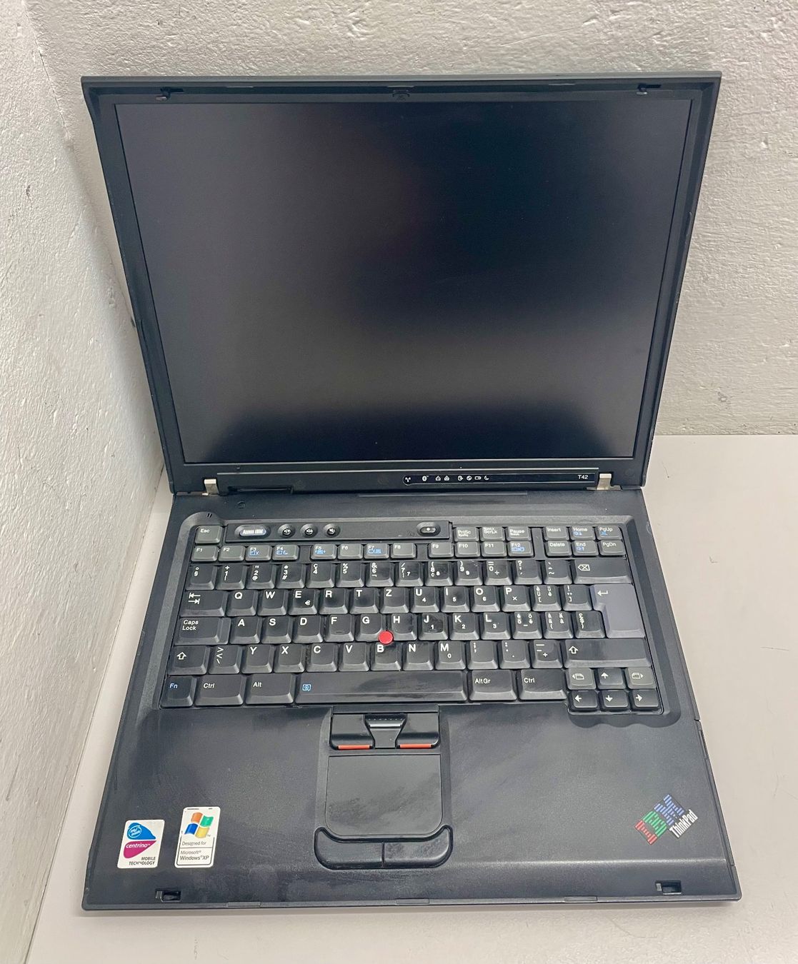 IBM Notebook: IBM Thinkpad T42 Pentium/1GB – Difettoso da Niederdorf venduto da LeptonAG 1