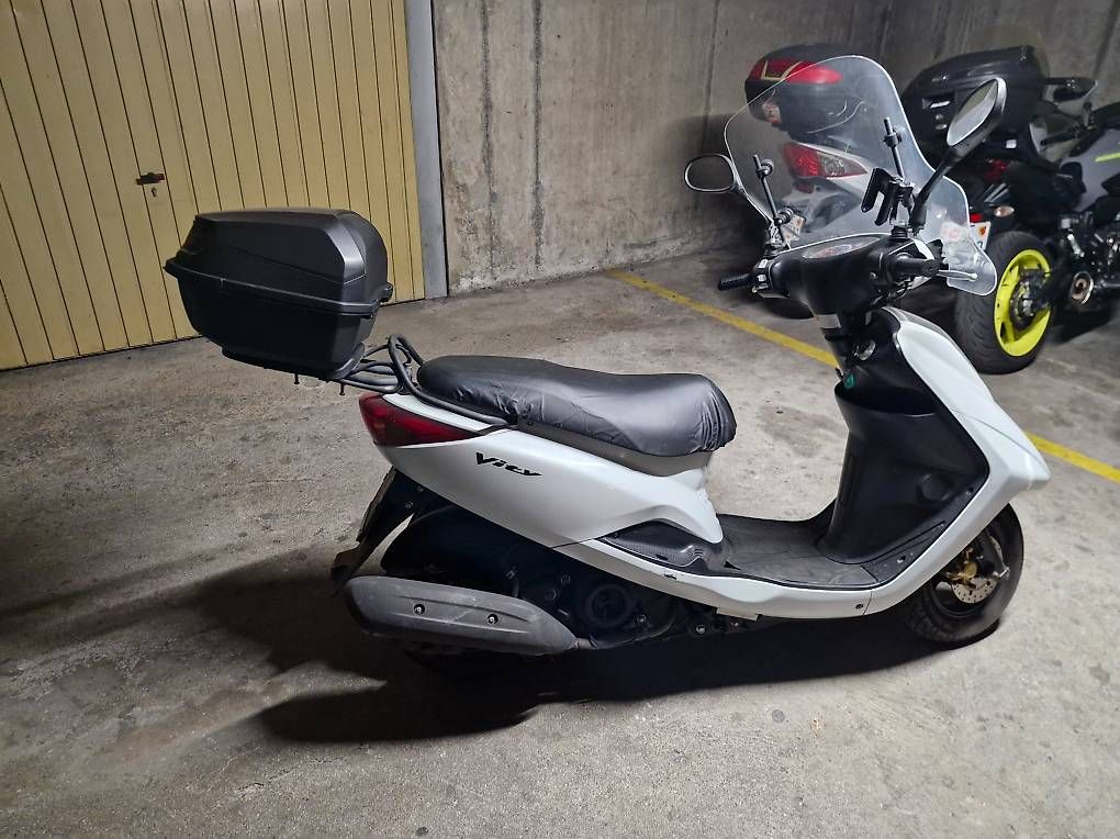 Scooter: Scooter Yamaha Vity 125 – Usato da Genève venduto da san_tp9j 3