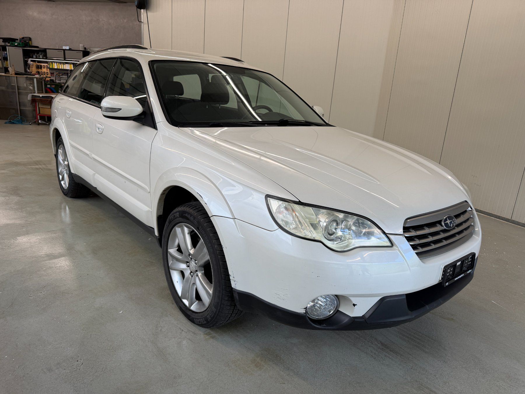 Subaru Automobili: SUBARU LEGACY OUTBACK 2.5i ab Platz – Usato da Adelboden venduto da Tonner 1