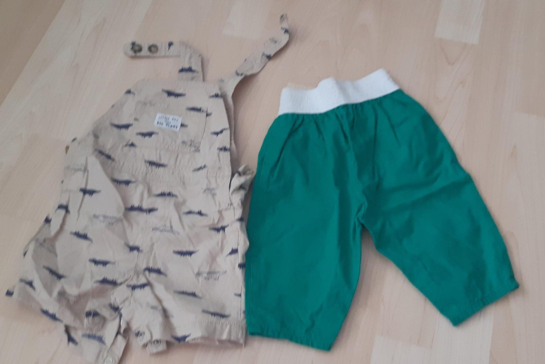 Kleiderpakete & -sets: Junge Kleiderpaket, 5 stk., Gr. 72-76, 12 Monat – Gebraucht aus sachseln von soficool 3