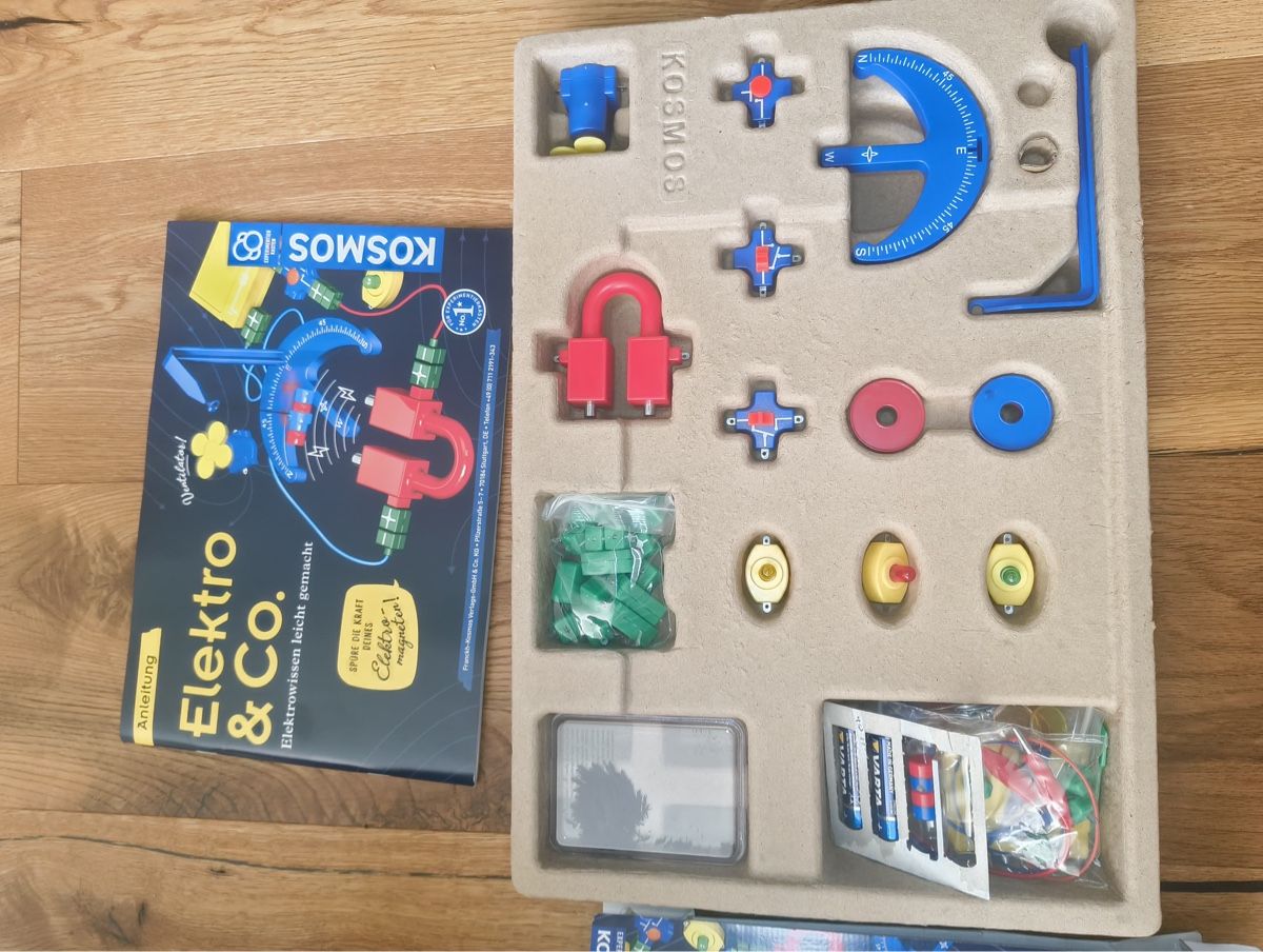 Kit di costruzioni: Kosmos Elektro & Co. Experimentierkasten - neuwertig  – Nuovo (secondo la descrizione) da Untereggen venduto da bri_6kr8 1