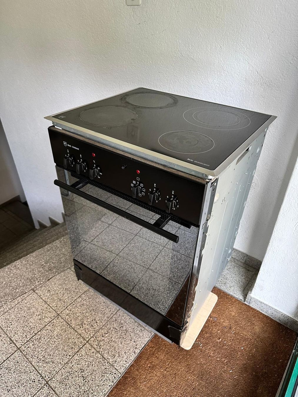 V-Zug Forni: Backofen mit Glaskeramik V-ZUG – Usato da Spreitenbach venduto da Space_X 3