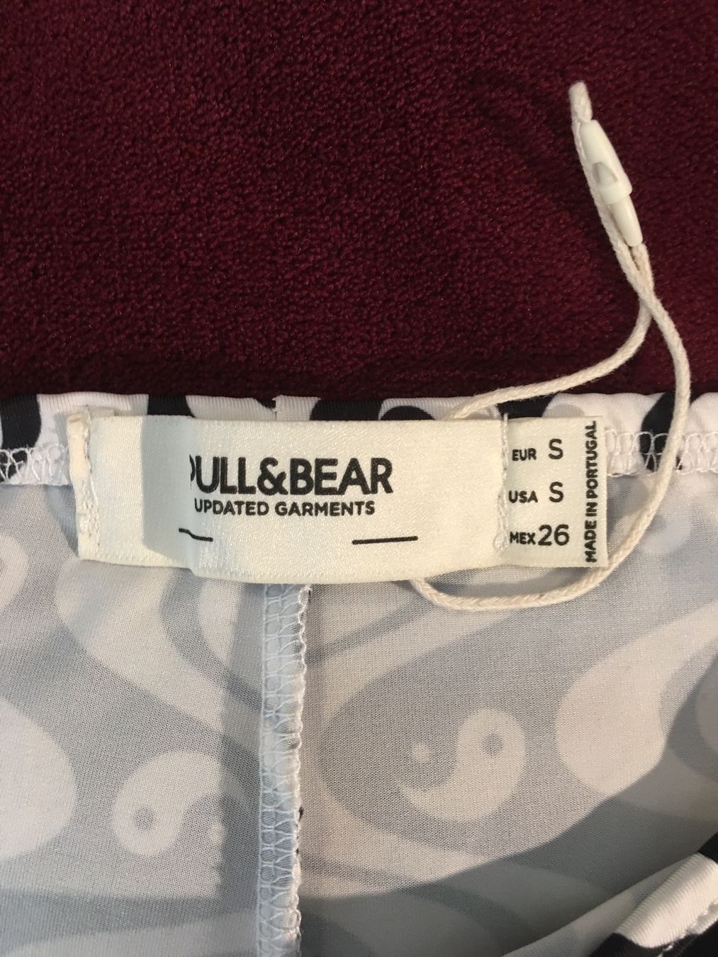 Pantaloni: Ying Yang Hose - Groovy Style - Pull& Bear - Größe S – Nuovo (secondo la descrizione) da Le Grand-Saconnex venduto da christianbmarx 6