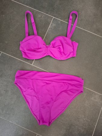 Gut erhaltenes Bikini von H&M Gr. 75B / Gr. 36