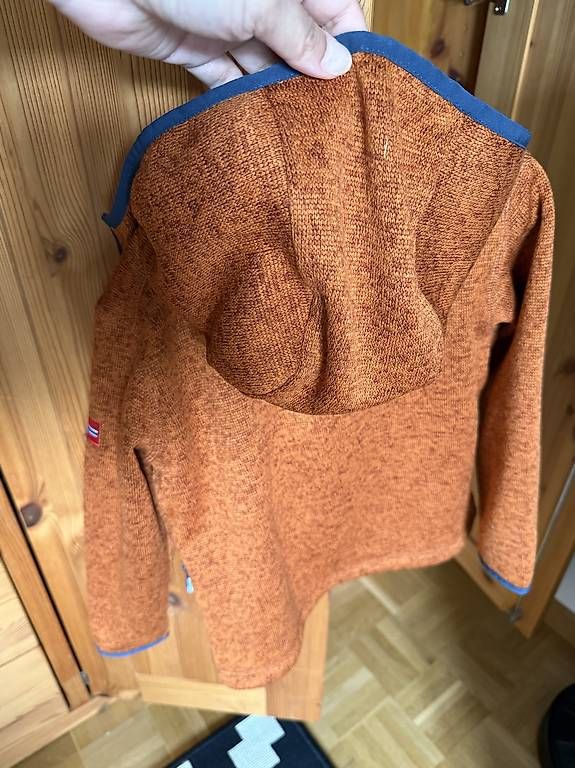 Giacche & Cappotti: Troll Kids Jacke Gr. 110 – Usato da Küsnacht ZH venduto da Leen 2