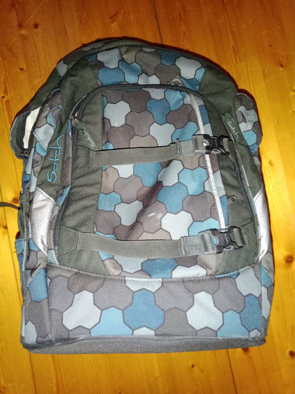 Satch Zaini: Schulrucksack satch – Usato da Aristau venduto da Manufisch0