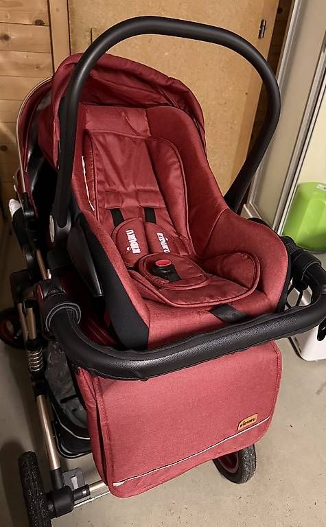 Poussette: Kinderwagen – D'occasion à Erlenbach Im Simmental par tom_hs2k