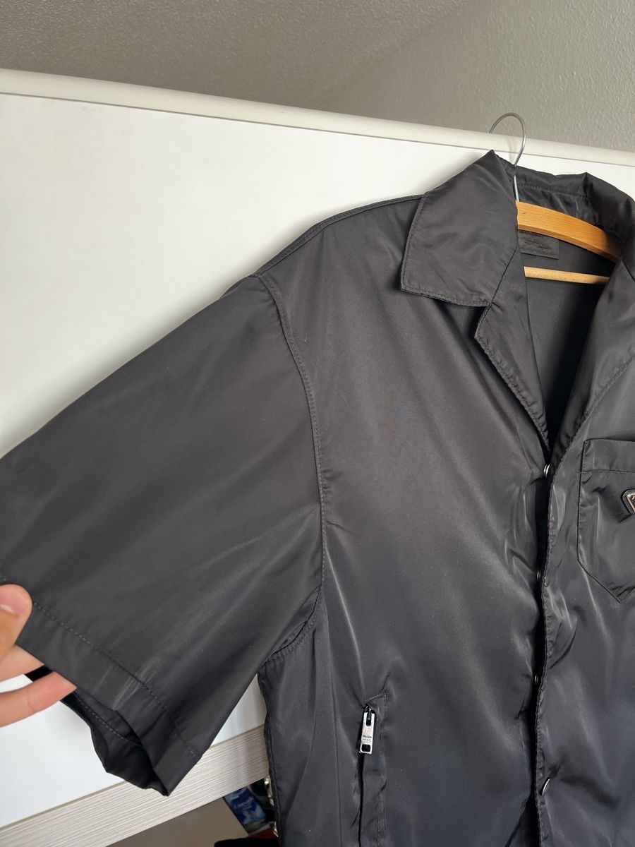 Prada Camicette: Prada Nylon Shirt – Usato da Genève venduto da 3M_JR 2