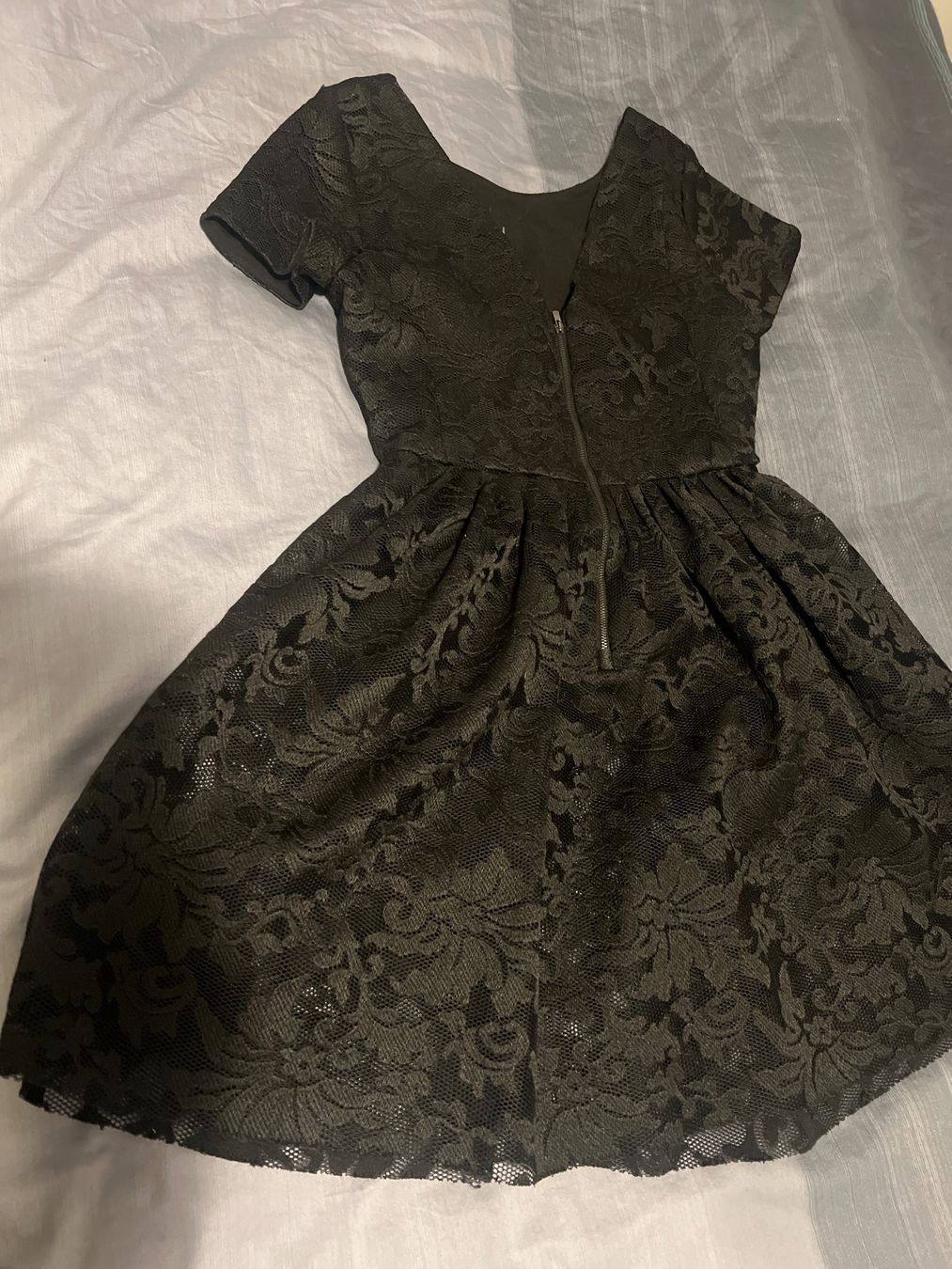 Maje Vestiti: Maje schwarz kleid – Nuovo (secondo la descrizione) da Menzingen venduto da Mypersonalshopp 2