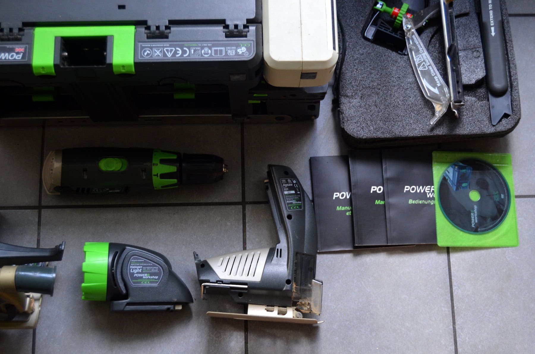 Tutti gli attrezzi: CEL Power 8 Workshop  Werkzeugkasten / boîte à outils – Difettoso da Collonges venduto da arashee 3