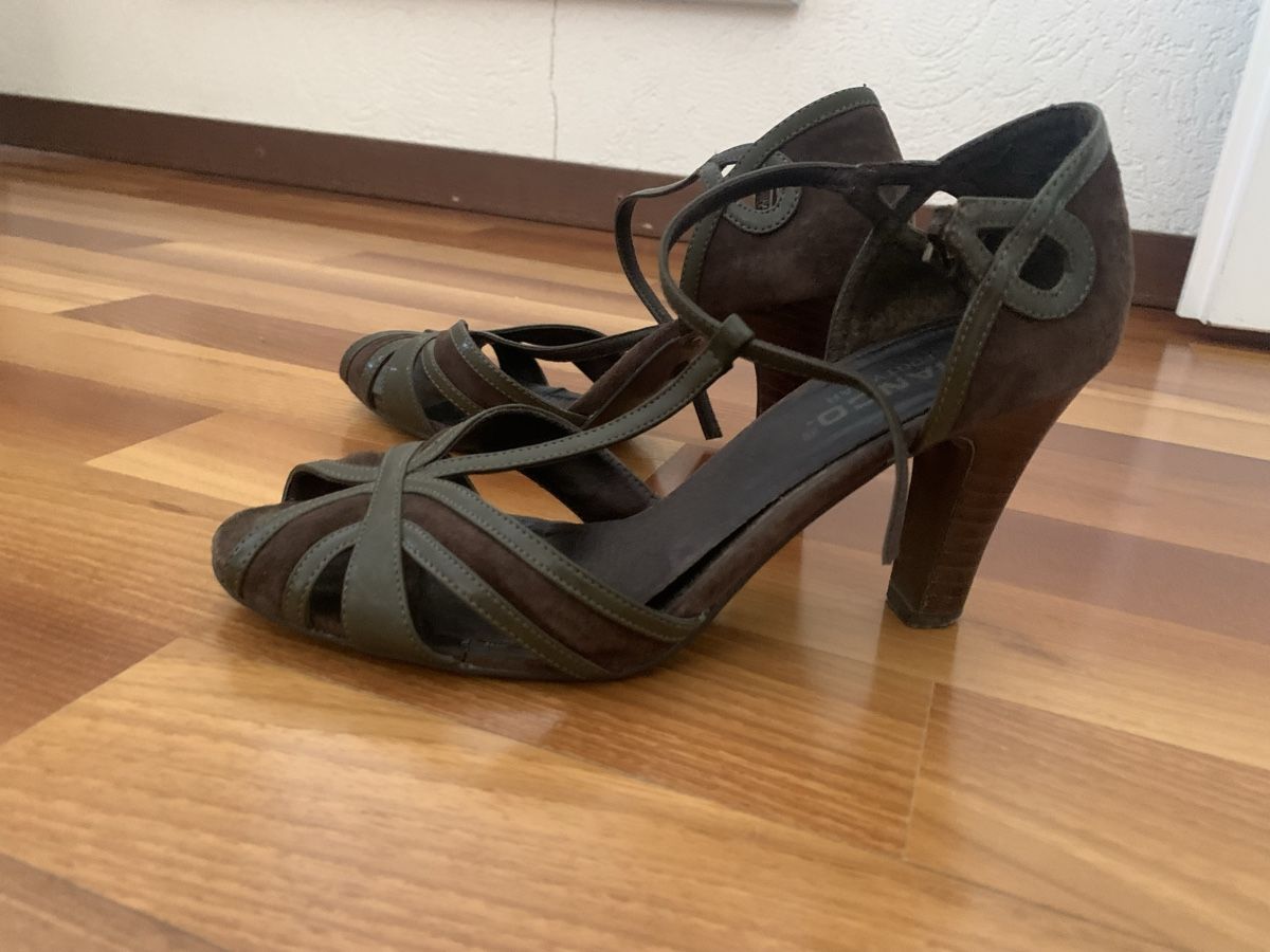 Scarpe da donna: Bianco Brown & Olive Heels - EU 38 – Usato da Lausanne venduto da milasha 2