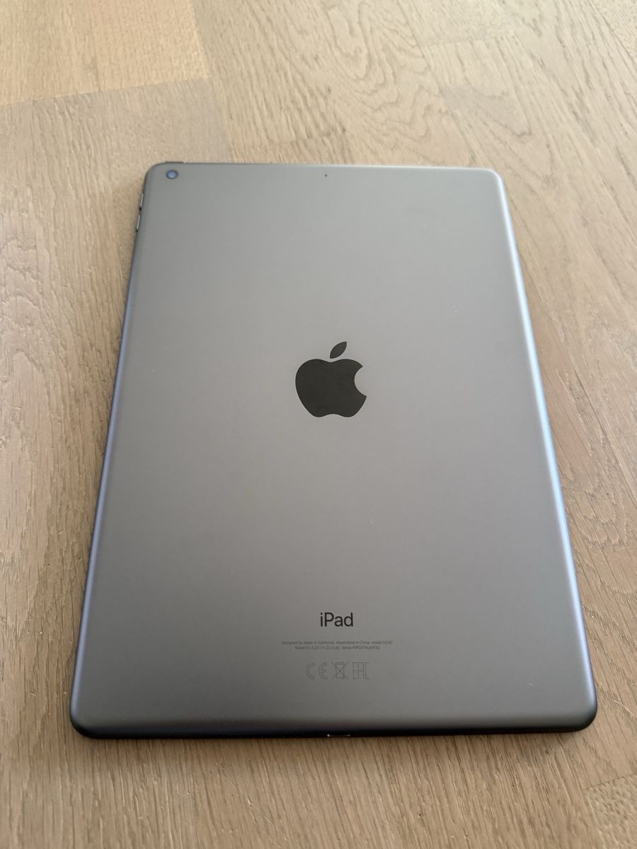 Apple Tablet PC: iPad 7. Generation, 128GB, Wi-Fi, Space Grau – Usato da Einsiedeln venduto da Daru20 3