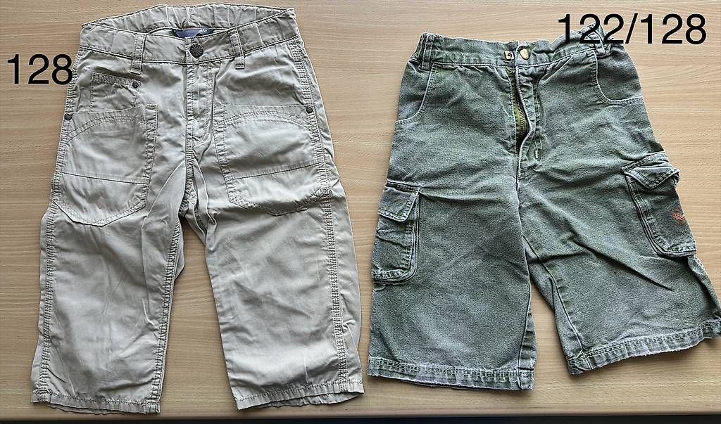 Pantaloni: Kurze Hosen 110 bis 128 – Usato da Fehren venduto da Flugzeug1177