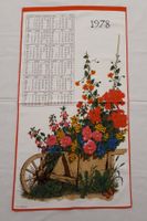 VINTAGE Kalender-Tuch FISBA 1978 Schubkarre gefüllt m.Blumen