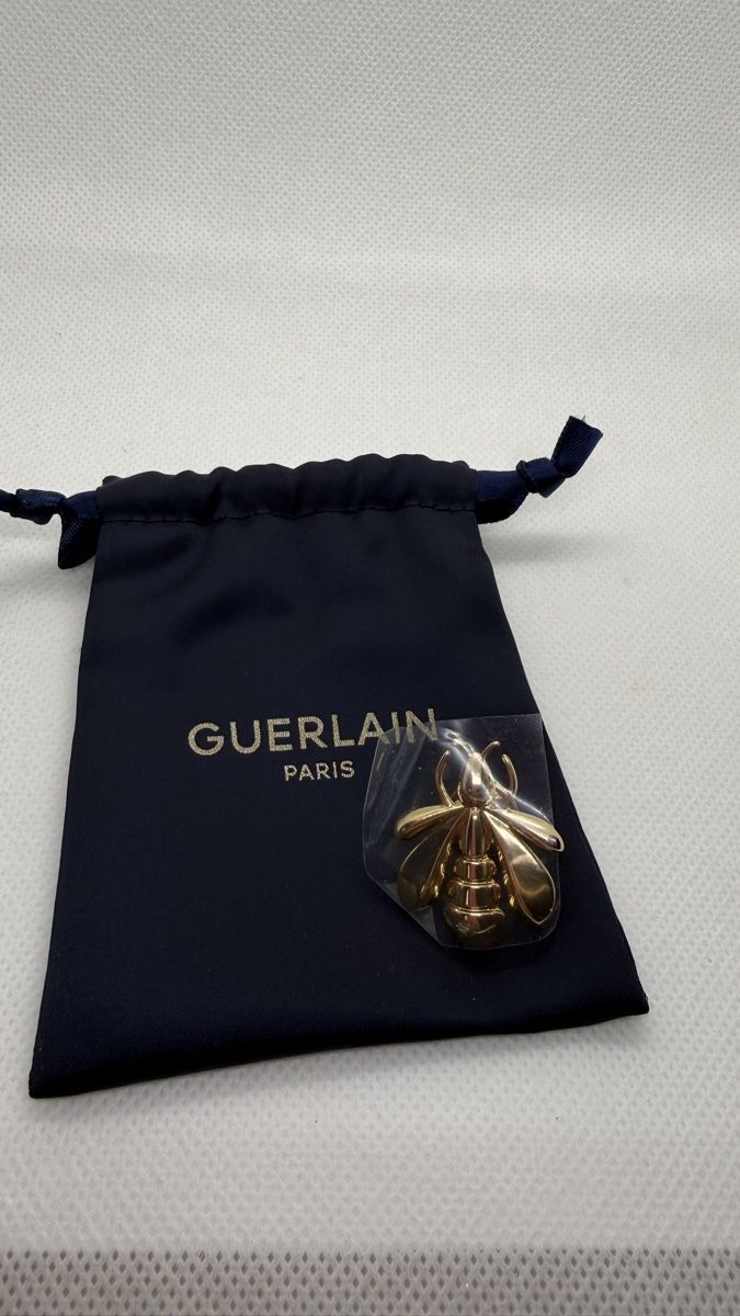 Spille & Fermagli: Guerlain Bee Brooch Pin – Nuovo (secondo la descrizione) da Chur venduto da Madeys 2