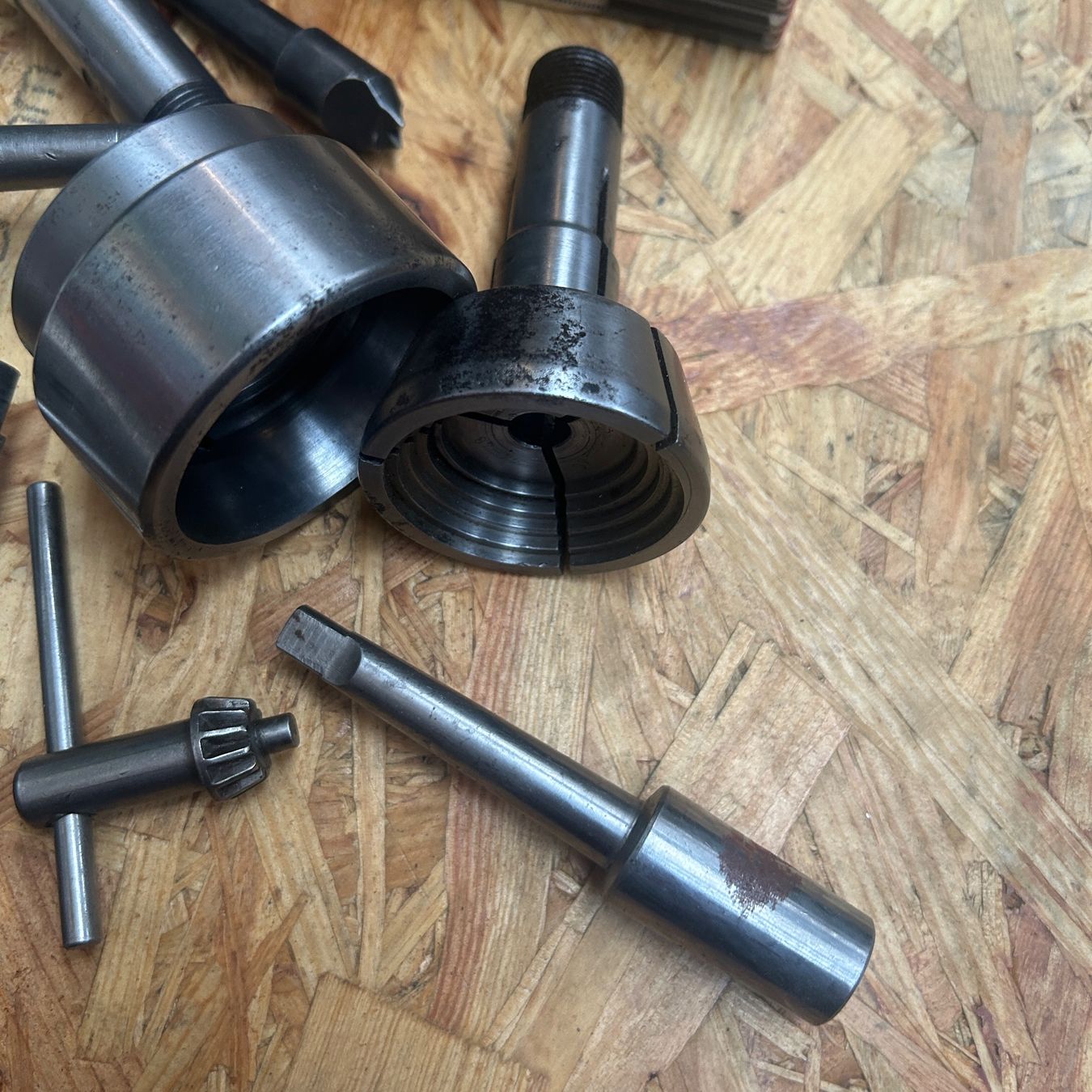 Altro per industria metallurgica: Diverses Zubehör Schaublin 102 oder 90 W20 Basis – Usato da Untersiggenthal venduto da sinamoll 1