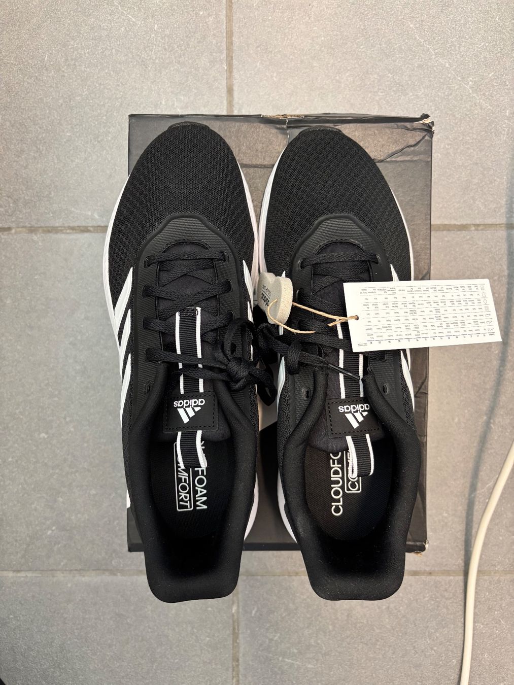 Adidas Herrenschuhe: Adidas Sneakers – Neu und originalverpackt aus Zürich von mc_mike77 2