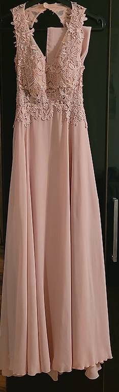 Kleider: Kleid – Gebraucht aus Staad SG von Anj. 4