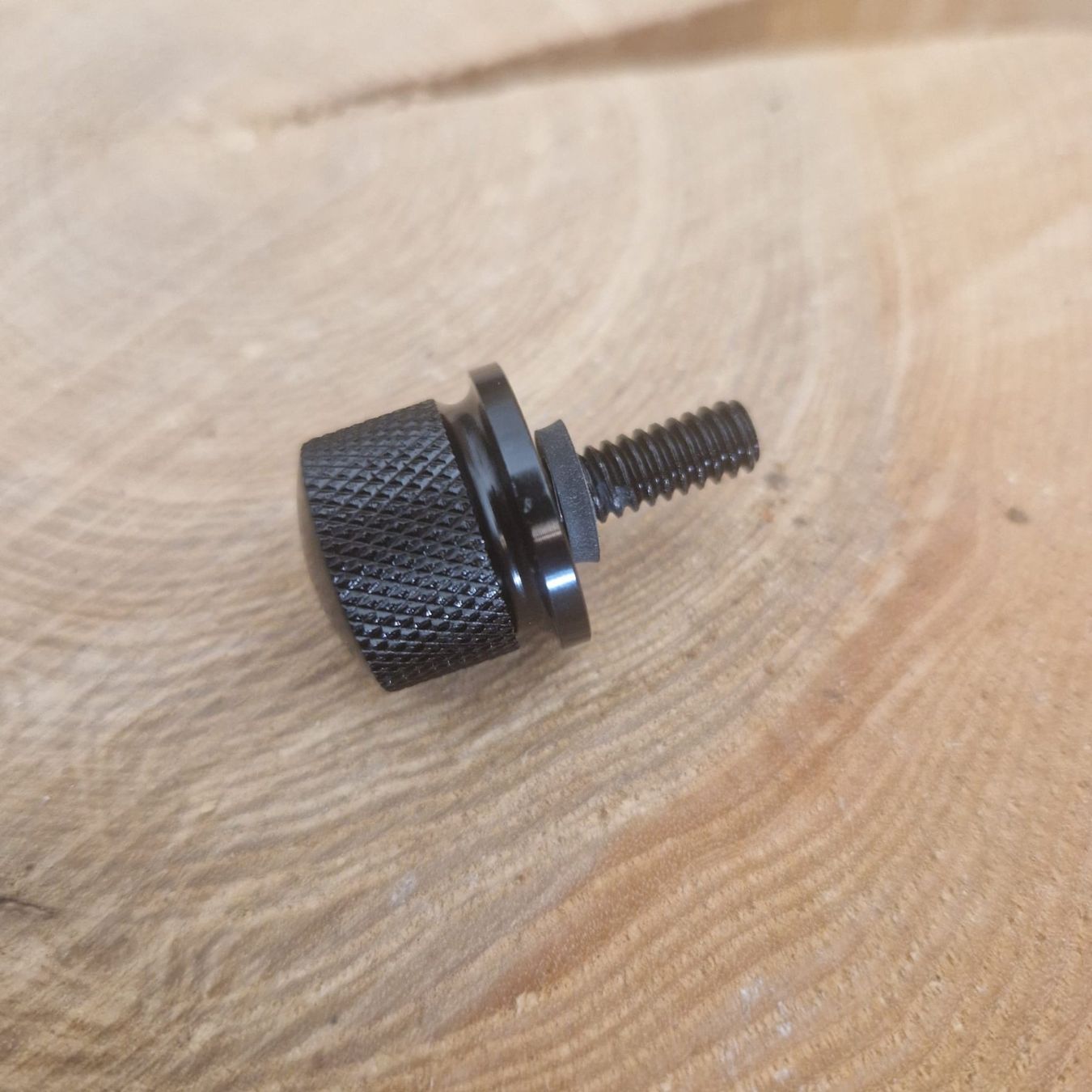 Harley-Davidson Tutti i ricambio per moto: Harley Sitzhalter Verkleidung – Nuovo e nell'imballaggio originale da Dorf venduto da Messer-Schweiz 2