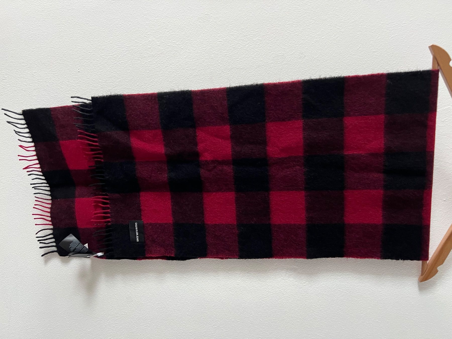 Calvin Klein Altro abbigliamento per bambino: Calvin Klein Jeans Schal – Nuovo (secondo la descrizione) da Schlieren venduto da svenbaettig