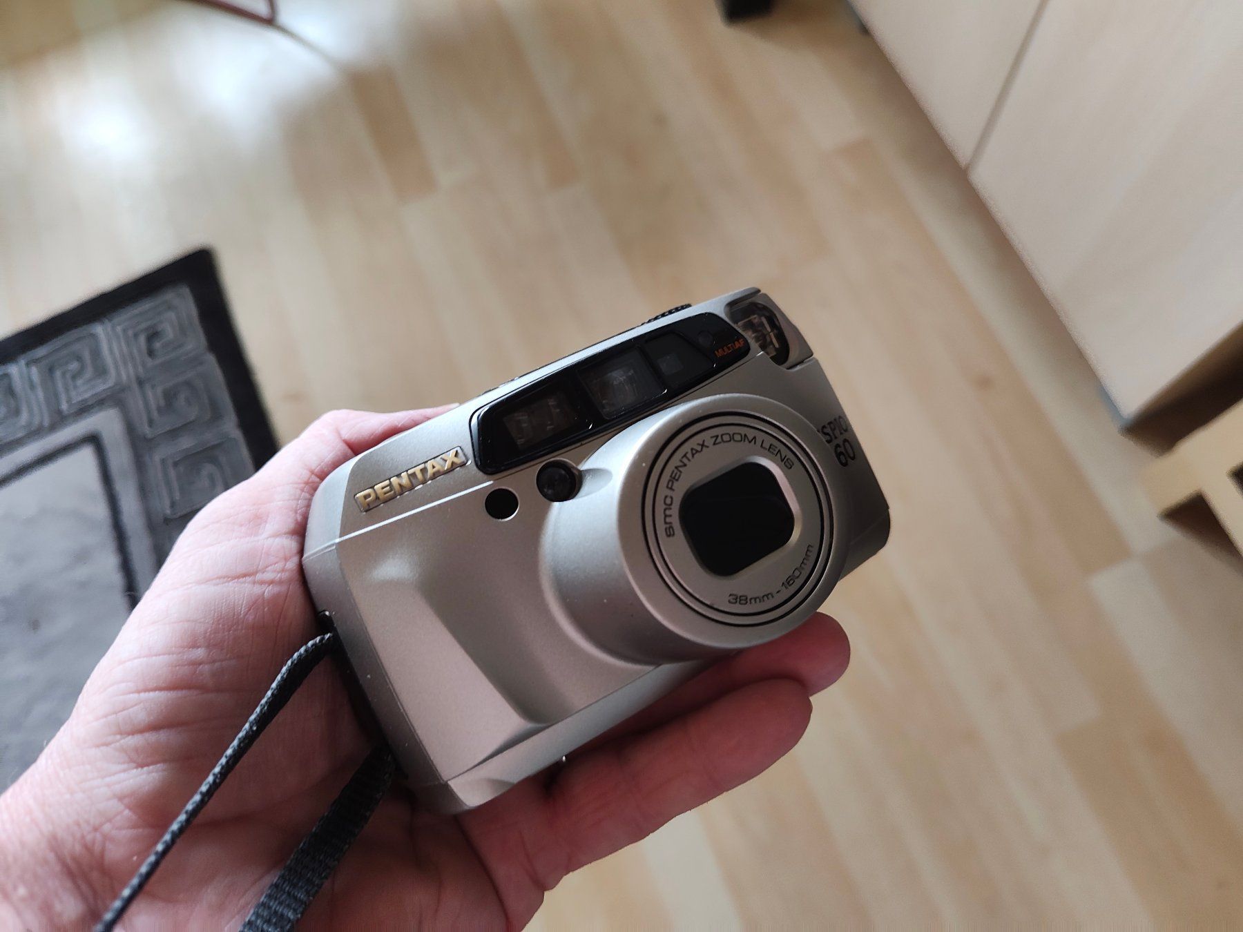 Pentax Appareil photo: Pentax ESPIO 160 Superzoom with date back – D'occasion à Hägendorf par Flashman 7