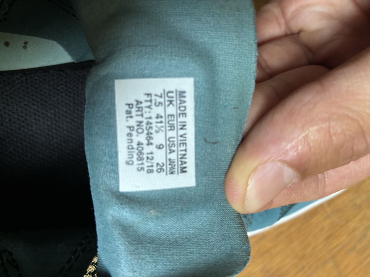 Salomon Scarpe da donna: Salomon Schuhe Grösse 41.5 blau gebraucht – Usato da Zürich venduto da jul_mx8k 2