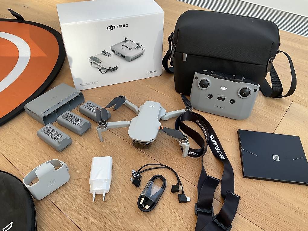 DJI Modellismo RC: DJI Mini 2 Fly More Combo – Usato da Regensdorf venduto da Oli5633 1
