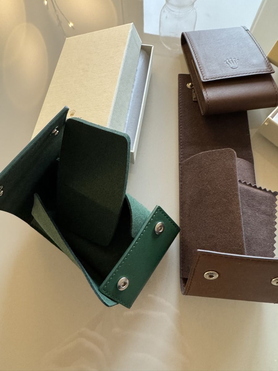 Rolex Orologi: 3 Étuis Rolex neufs – Nuovo e nell'imballaggio originale da Nyon venduto da Swiss.quality 2