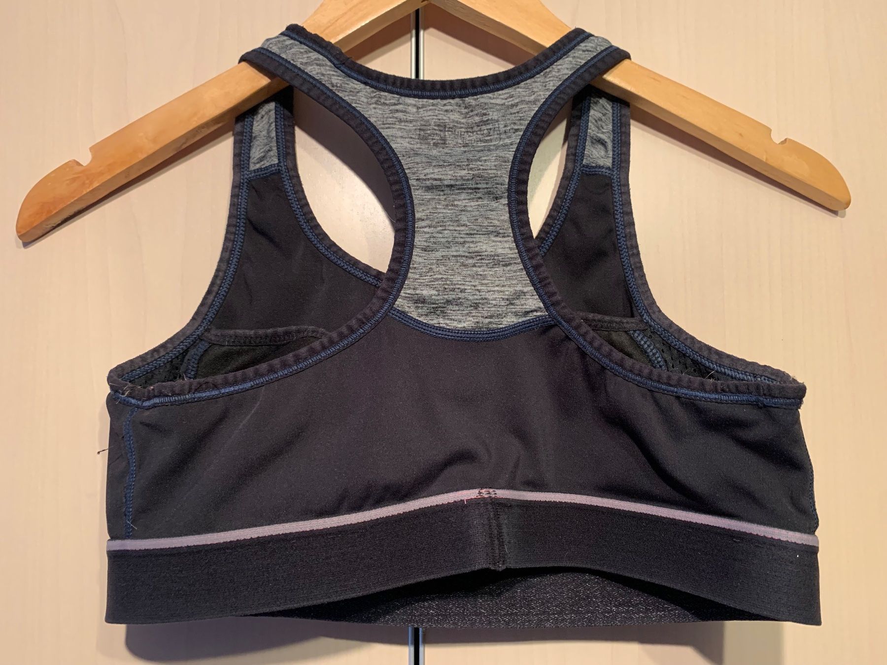 Altra biancheria intima: Superdry Sport BH, Grösse S – Usato da Rosshäusern venduto da MiJoDoOl 1