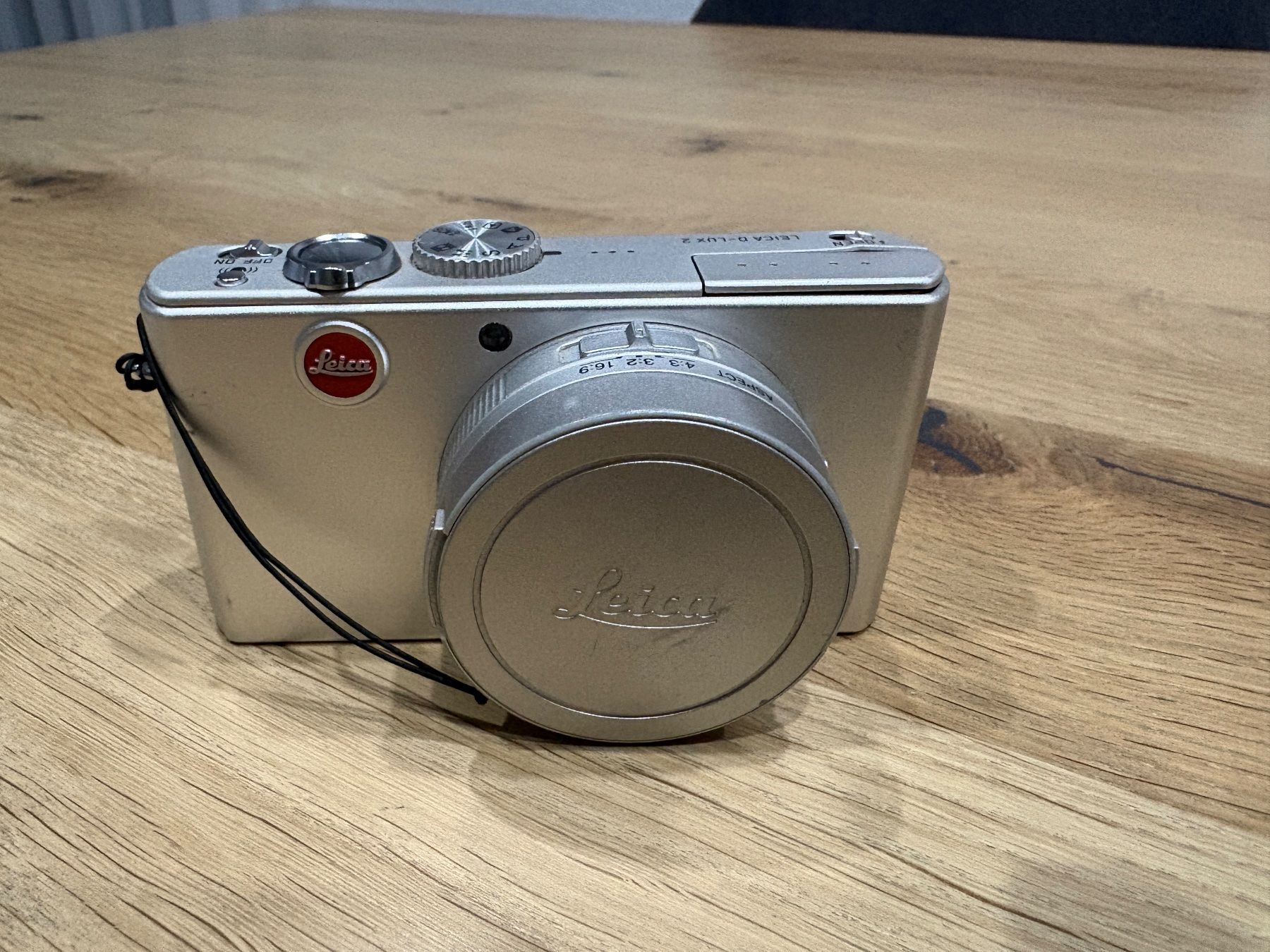 Leica Fotocamera: Leica D-Lux 2  Digitalkamera – Usato da Lausen venduto da sen_jm7c 9