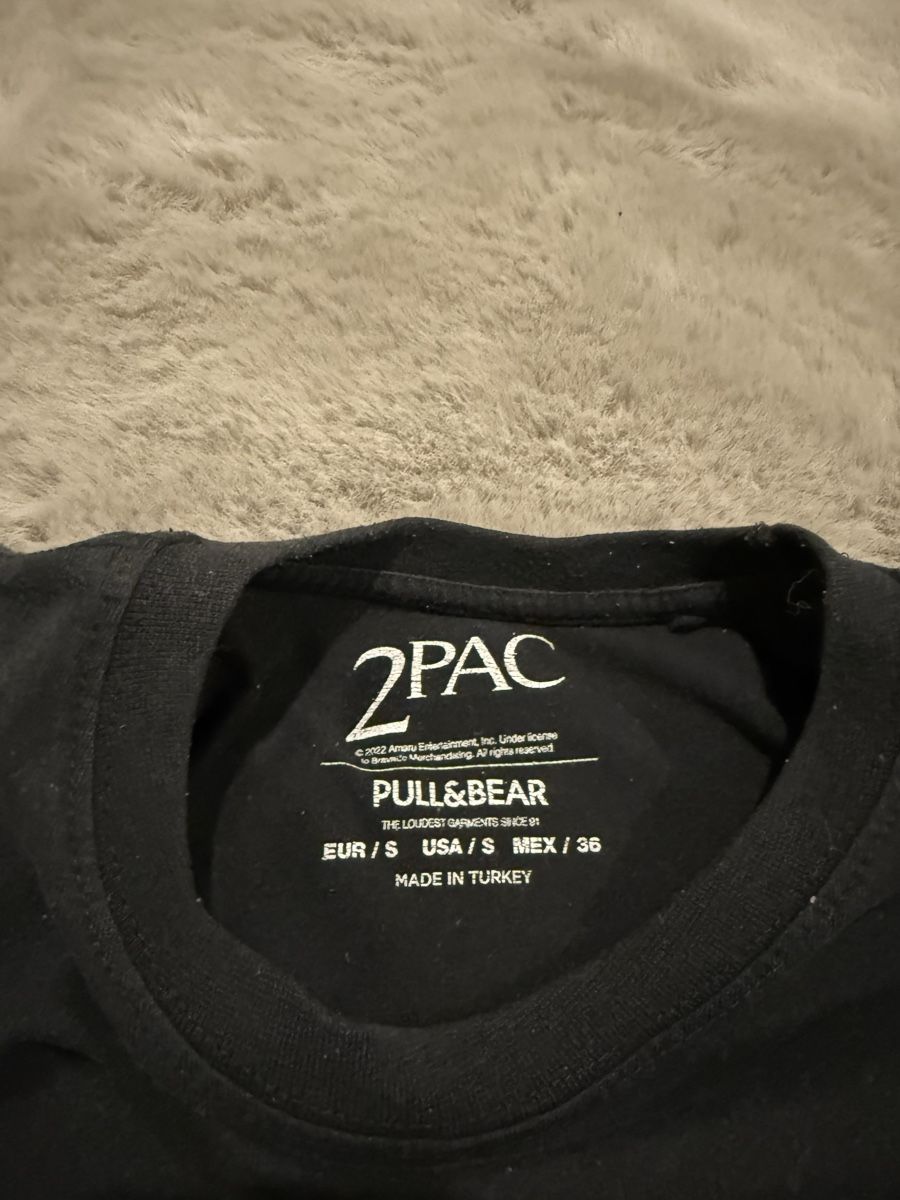 Pull&Bear T-shirt: Tupac Pull&Bear T shirt – Nuovo (secondo la descrizione) da Widen venduto da sim_mbq6 2
