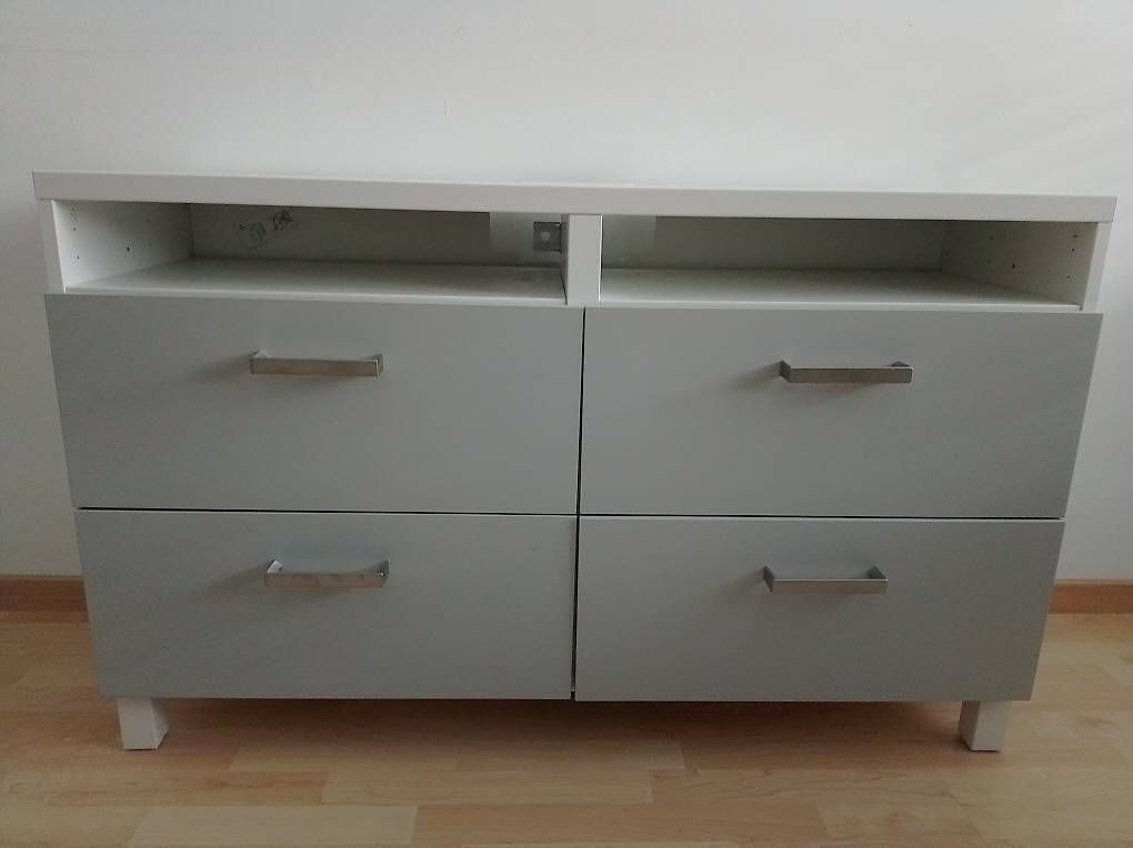 Commodes: weisses Sideboard – D'occasion à Münsingen par Cindy_111