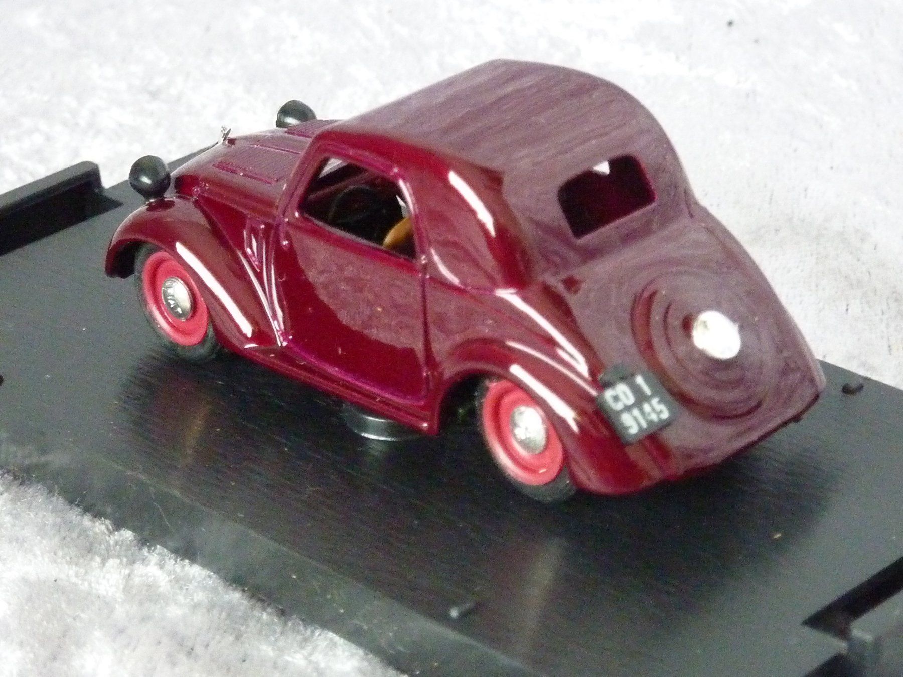 Fiat Modellautos: Fiat Topolino 1:43 – Neu und originalverpackt aus Dürrenäsch von modellautos4you 3