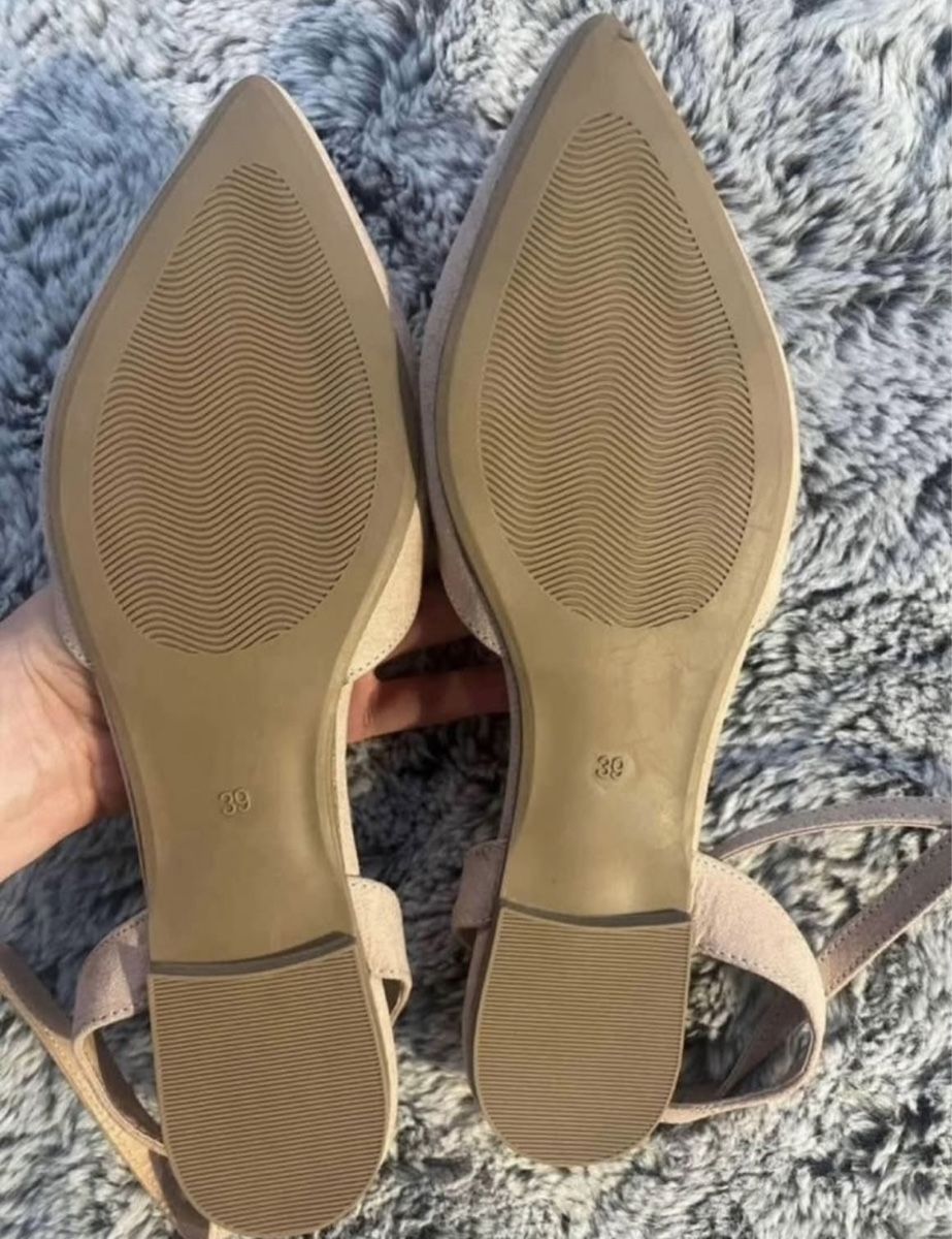 Scarpe da donna: Neue Sandalen – Nuovo e nell'imballaggio originale da Schlieren venduto da kam_85ky 2
