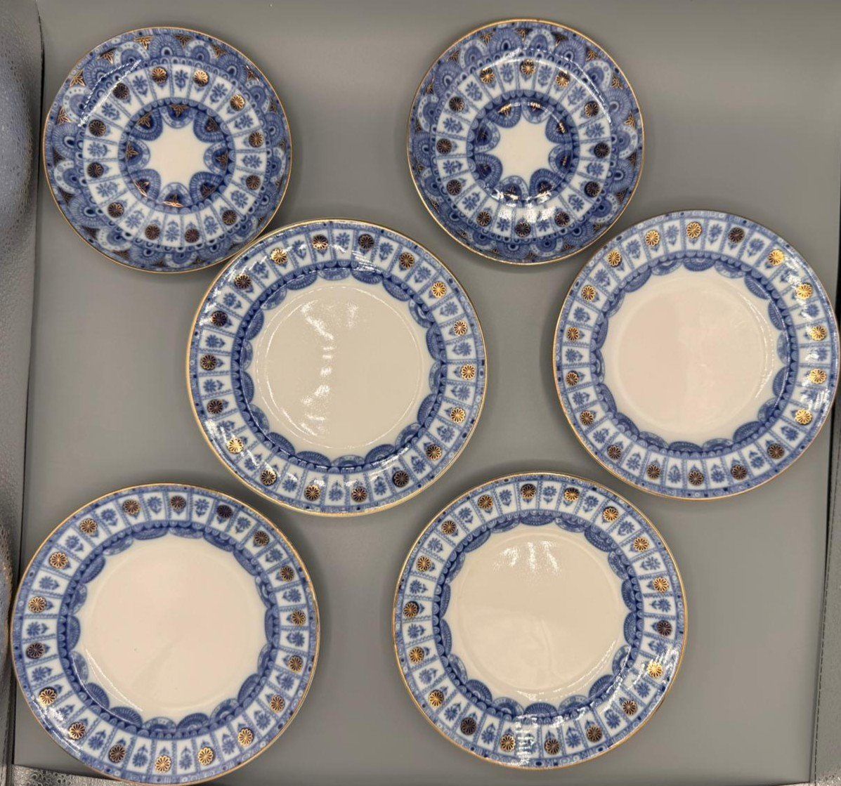 Piatti: Vintage Russian Imperial Lomonosov – Usato da Ellighausen venduto da MiSola