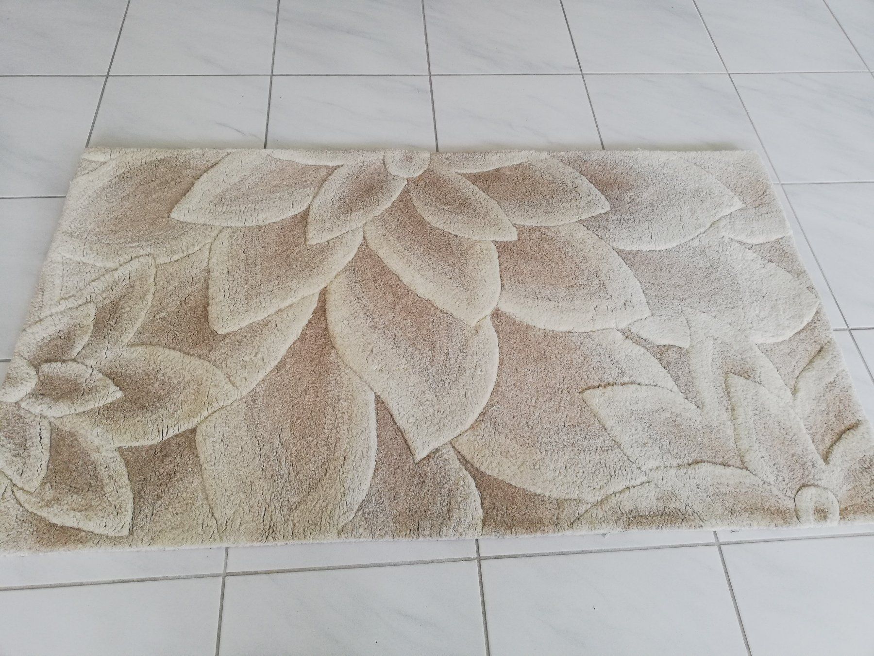 Tappeti: Teppich Wolle mit 3D-Effekt – Usato da S. Nazzaro / auch Zentralschweiz venduto da jea_b9y8 2