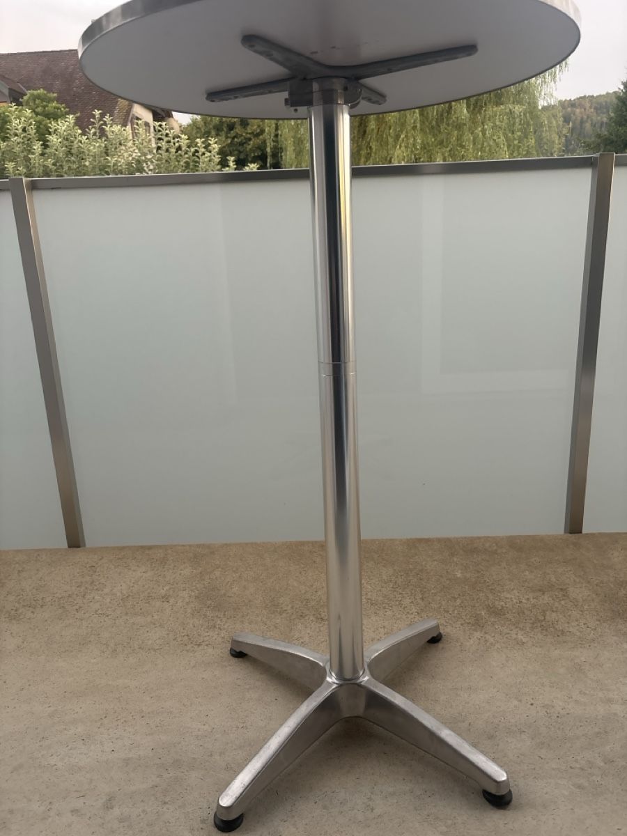 Tische: Table haute ronde  – Gebraucht aus Courchapoix von Jubo1 2