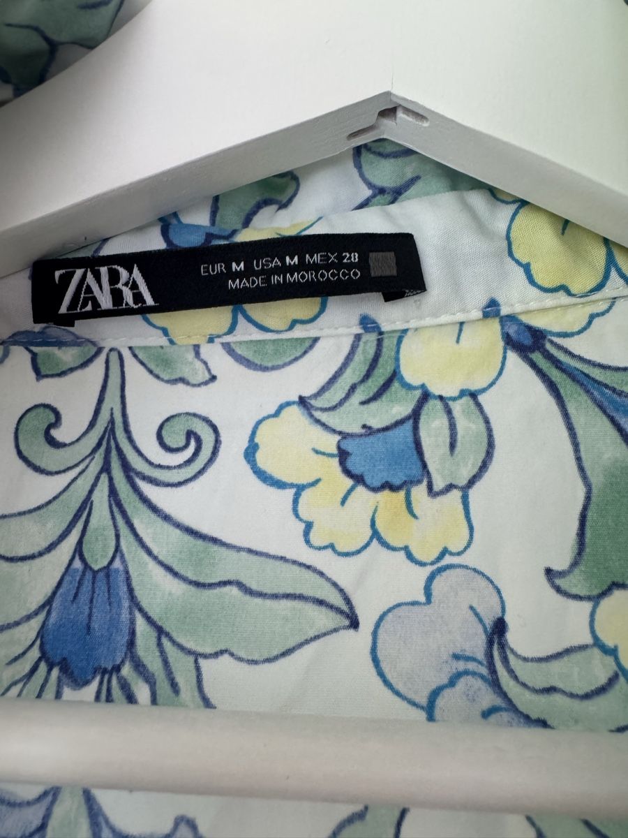 Zara Vestiti: Zara Kleid Blumenmuster Midi Grösse M Sommer  – Usato da Zürich venduto da kat_t9m9 3