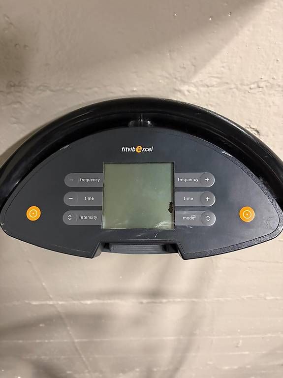 Hometrainer: Profigerät Vibrationsplatte/Power Plate – Usato da Schnottwil venduto da Stockeren 2