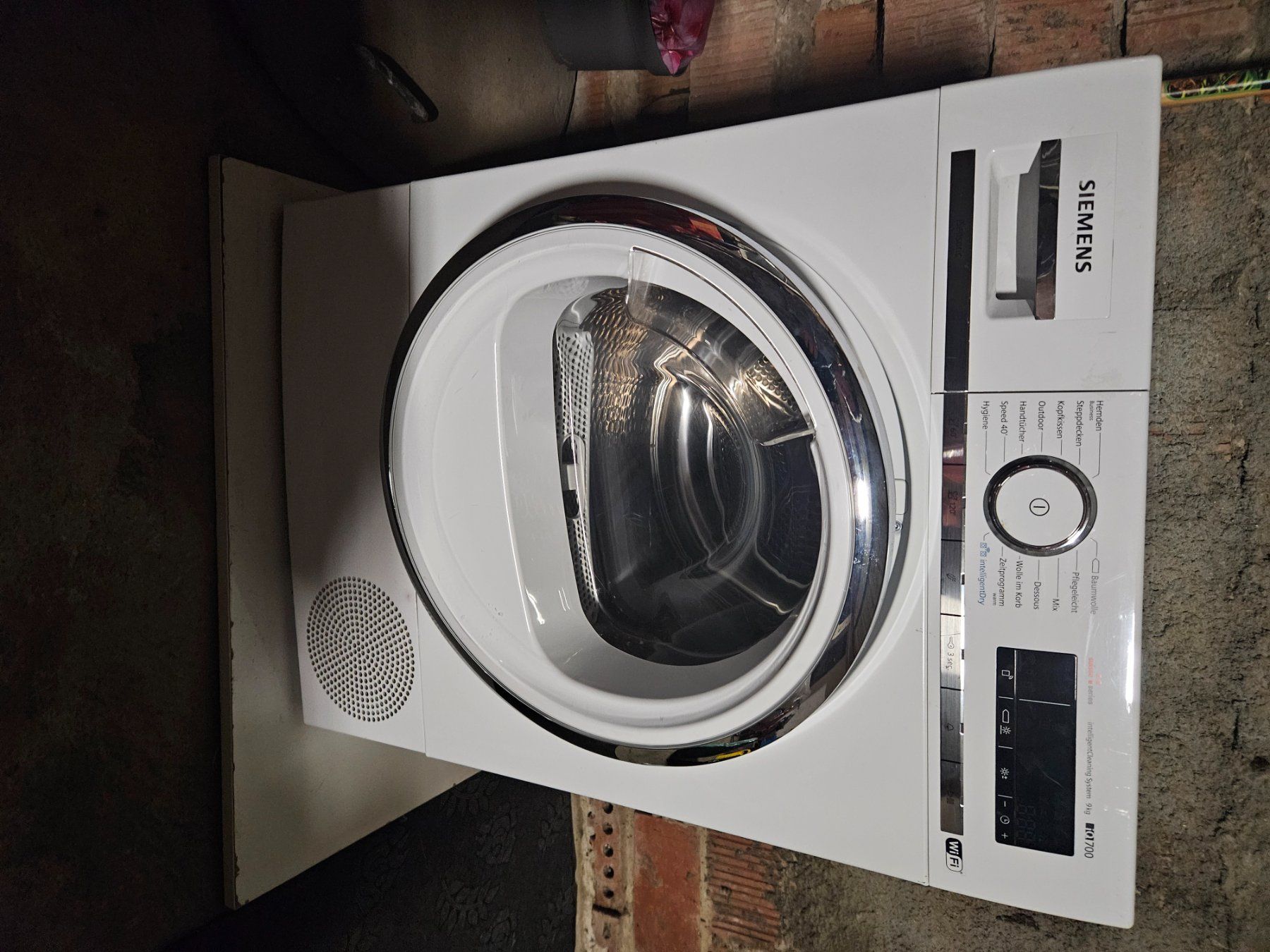 Siemens Asciugatrici: Wäschetrockner Siemens – Usato da Frick venduto da ufl_x982