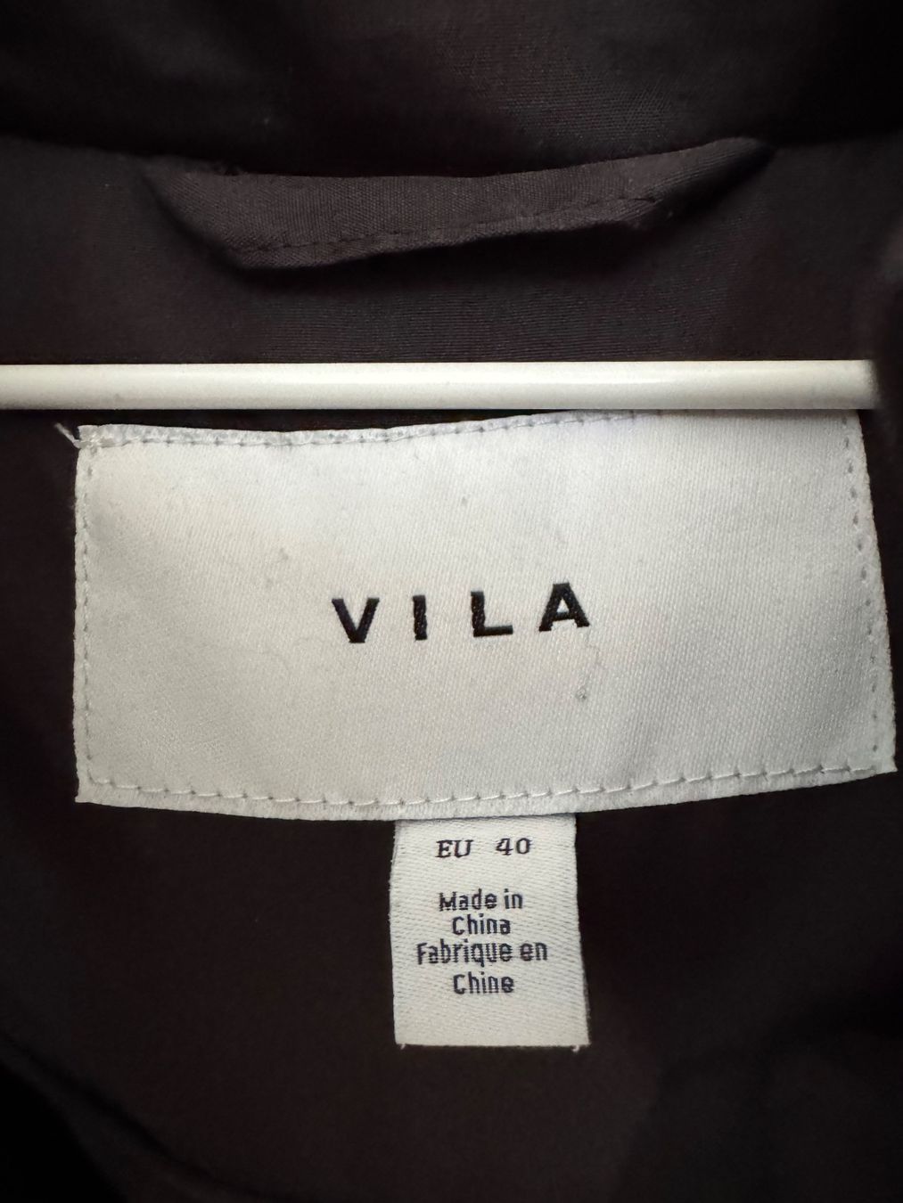 Vila Giacche: Vila Winterjacke, Gr. 40, Schwarz – Nuovo (secondo la descrizione) da Niederhasli venduto da Erwied 1