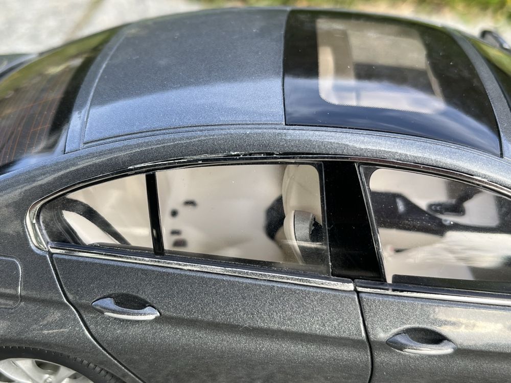 Paragon Modellautos: BMW 650i 6er Gran Coupe 1:18 Paragon – Gebraucht aus Aarau Rohr von impalass96 9