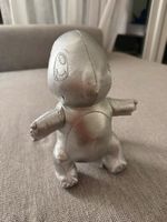Pokemon Glumanda Plüschtier Silber Special Edition!